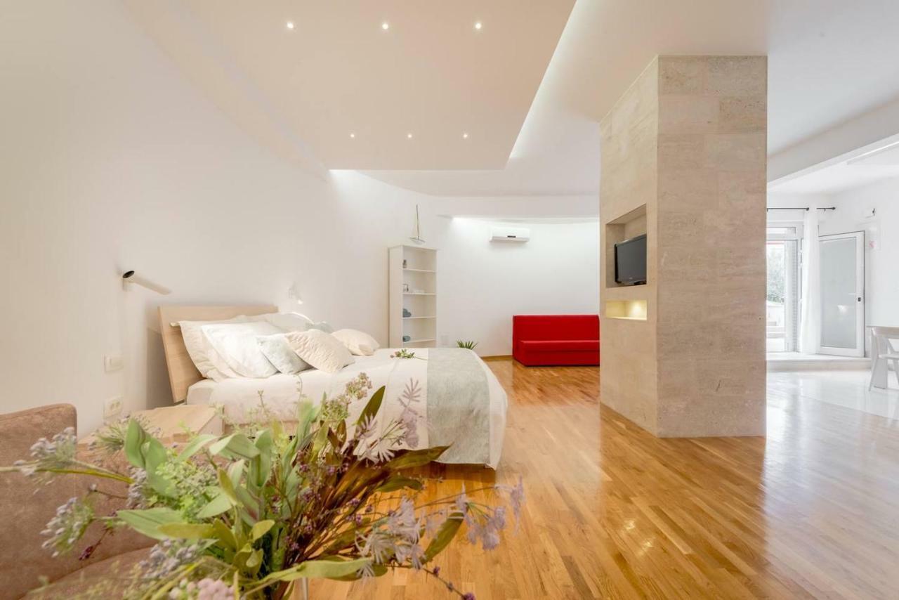 ספליט Deluxe Beach Apartments Renata מראה חיצוני תמונה